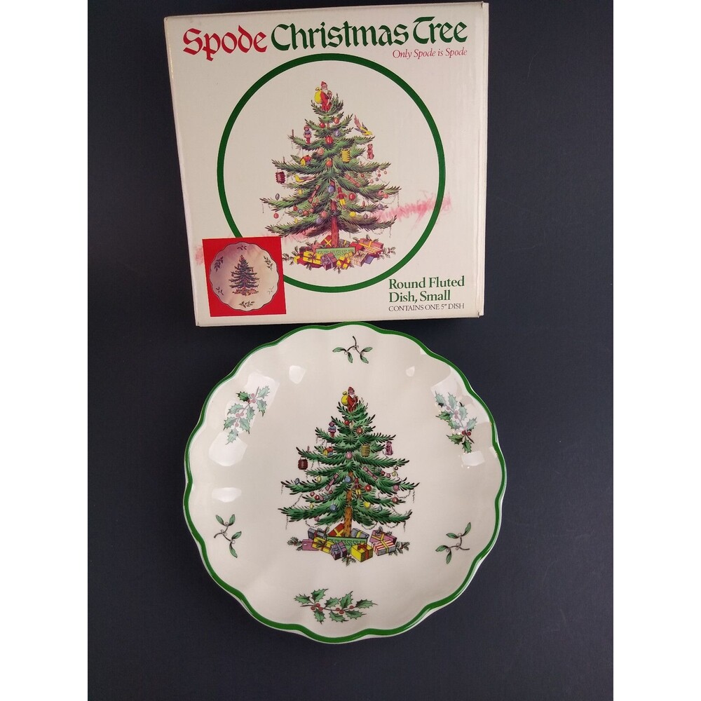 Spode Christmas Tree Round Fluted Dish Small Limited Annual Series 5 in